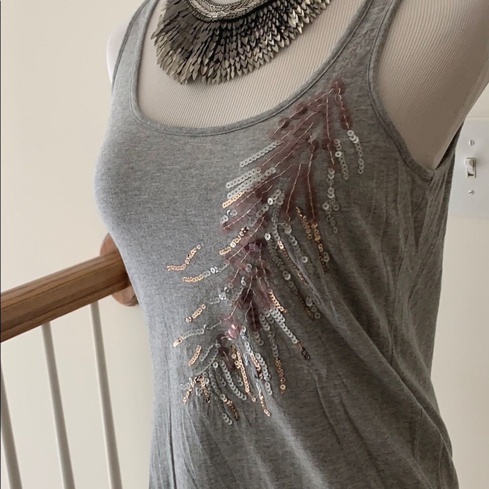 Banana Republic gray sequins embroidered tank - Picture 3 of 7